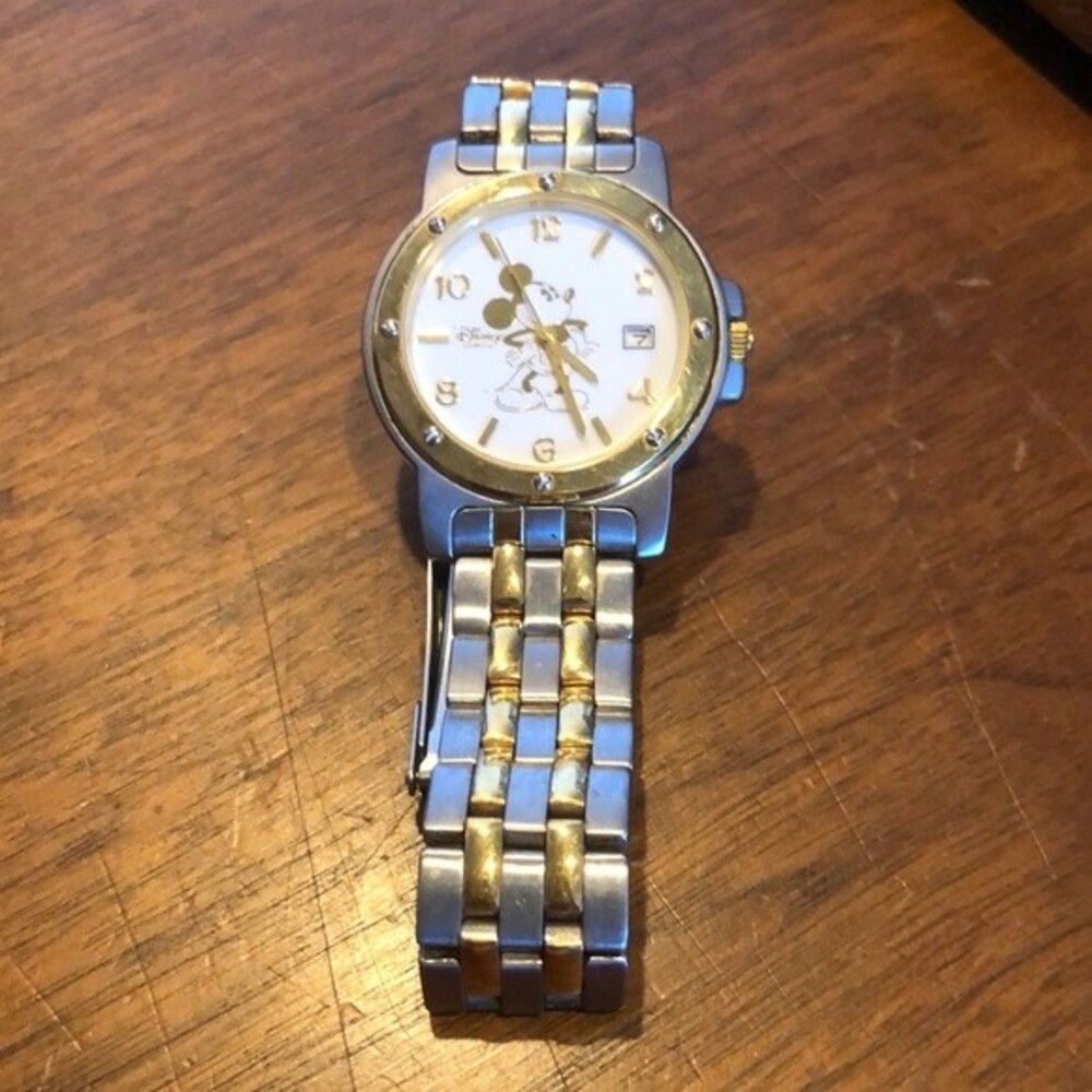 DISNEY TIMEWORKS QUARTZ WATCH